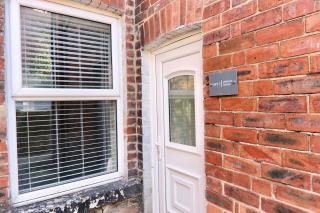 Stylish 1BR Retreat Close to Sheffield Centre - 6