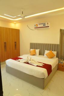 BHARATHI STAYS Ultra luxury rooms 1RK Studio Apartments & 2BHK Apartments - 4