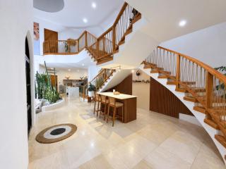 Casa Diplomatico 4BR Seminyak Villa with Private Pool and Billiards - 3