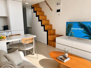 Hapjeong Square Stay 125 - 8