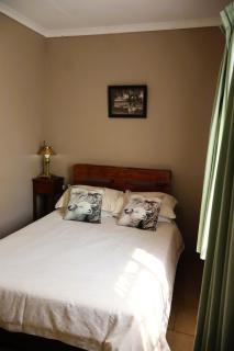 Lynthorn Farm Cottage - 8