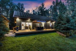 Aspen Acre Pigeon Lake Hot Tub Fire Pit StarLink - 0