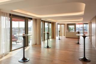 The BoTree London, Curio Collection by Hilton - 4