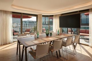 The BoTree London, Curio Collection by Hilton - 2
