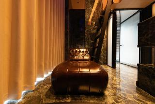 X Hotel - 3
