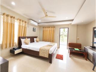 Hotel Shivangini Garden View Suites Puri, A Premium Stay Beside Gurudwara with Easy Walking Access to Sea Beach - 1