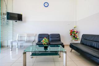 Urbanview Ventura Residence near Kota Lama Semarang - 4