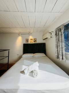 CASA LOMA BEACH LOFT - 2