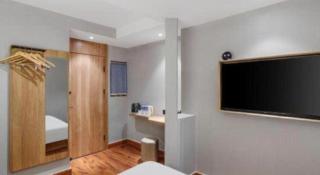 GreenTree Inn Shanghai Hongqiao Hub Convention Center Jinghua Road Shell Hotel - 2