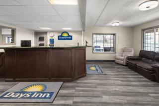 Days Inn by Wyndham Pierre - 5