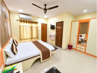Hotel Aastha Residency & Suites - 4