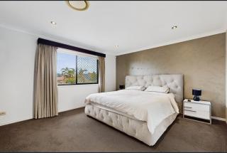 Spacious 5BR Home Sunnybank Hills Parking - 7