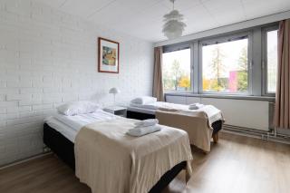 Spacious and cozy 2-room apartment for 4 in Kaivoksela, Vantaa - 4
