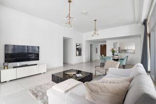 Frank Porter - Boulevard Crescent - Dubai - 5