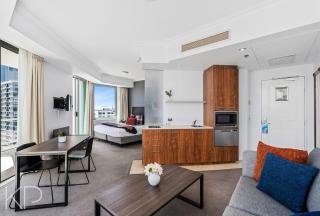 Legends Hotel - Lvl 21 - 2BR Spa Suite, 1BR Spa Suite and Hotel Room Options Available - 5