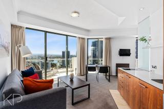 Legends Hotel - Lvl 21 - 2BR Spa Suite, 1BR Spa Suite and Hotel Room Options Available - 4