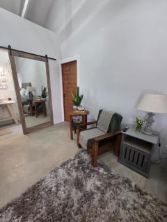 V&A Nelspruit Waterfront Guesthouse - 7