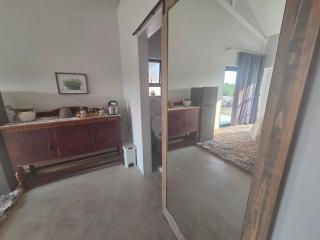 V&A Nelspruit Waterfront Guesthouse - 3