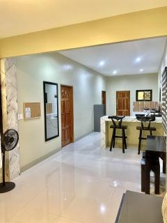 Millcar Home - Near Airport, Main Town and Beaches - 4