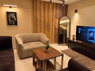 Executive Heights 2BR Apartment in F-11 Markaz, Islamabad - 9