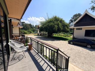 Mook and Me at Pai Resort - Adults-Only - 9
