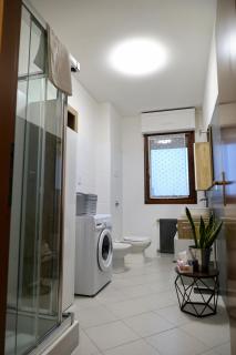 L'Angolo di Sissi - Arcoveggio Apartment - 9