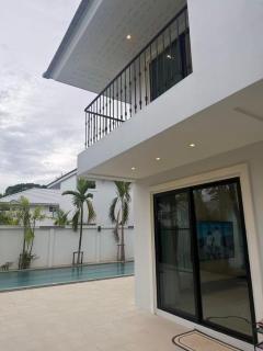 89 Plaza Grand Pool Villa - 1