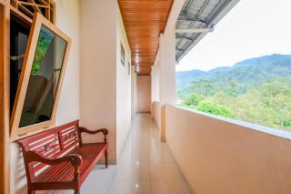 RedDoorz near Lokawisata Baturaden - 8