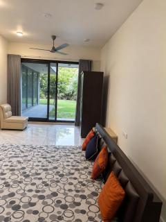 Modern 3BR Villa with Private Garden - 5