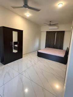 Modern 3BR Villa with Private Garden - 4