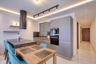 Modern Naxxar Apartment near Victory Square - 7