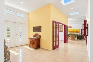 The C-View Aruba Oceanfront 4BR Lux Villa • Pool • Full Ocean View by Bocobay - 9