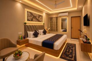 The Gulf Qubic Luxury Hotel Near IGI Delhi Airport - 2