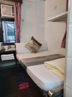 Peak Guest House - 0