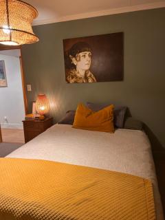 Sunny Motueka home with a nod to the 70s - 0