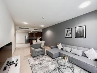 StoneTree - Elite Residence 1 BR - Near Dubai Tram - Dubai - 4