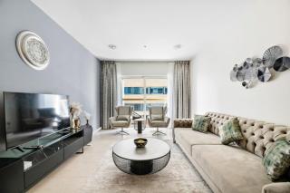 StoneTree - High Floor Furnished 1 BR - 7