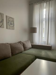 easy-flat AKH - 100sqm Apartment near Metro - 0