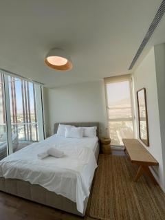 42 AH - Infinity Penthouse - 5