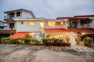 Staymaster Casa Rysa - 4BR Luxe Villa with Pool and Sea View near Coco Beach - 4