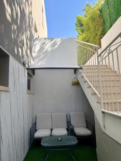Noga Bar - Cozy private unit with hot tub - 5