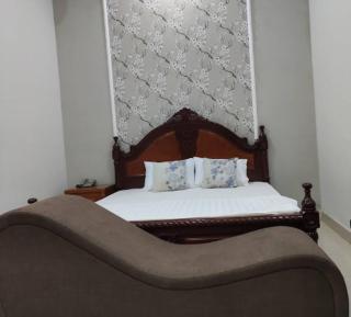 Nha Bo Quynh House - 0