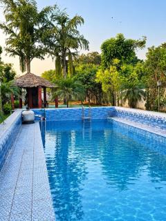 Rehmat Villa Luxury 4 Bedrooms 4 Bathrooms with Pool and Jacuzzi - 0