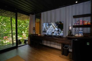 YesHue Eco Waterfall Retreat - 8