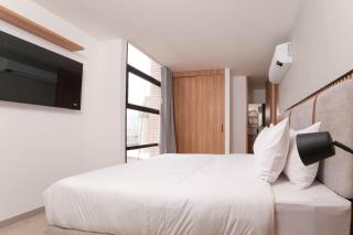 Metropolitan Living by HOUSY - 2