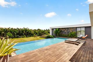 Villa Amani - Luxury Tropical Pool Sanctuary - 4