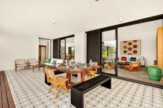 Villa Amani - Luxury Tropical Pool Sanctuary - 3