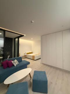 Studio 405 The Luxe Stay - 1