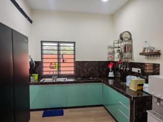 Orwell's Green Haven Homestay - 9
