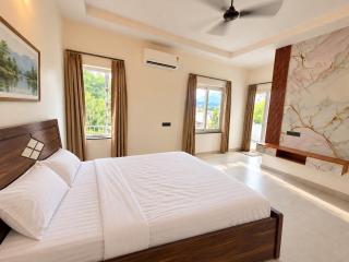 Peaceful 4BHK Villa, Sahastradhara Road, Dehradun - 9